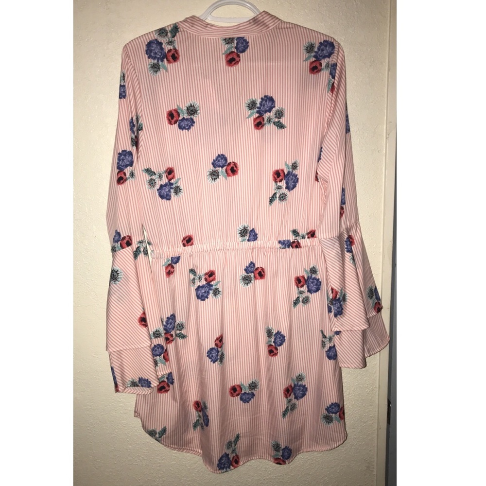 Mini dress - Picture 2 of 4